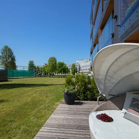 One Apartments Parnu Exterior photo